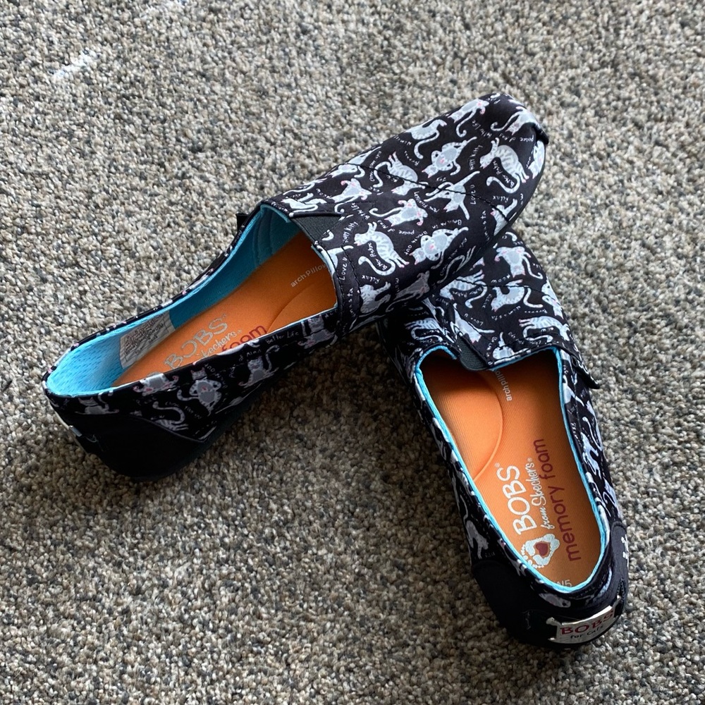 Bob’s slip-ons size 5